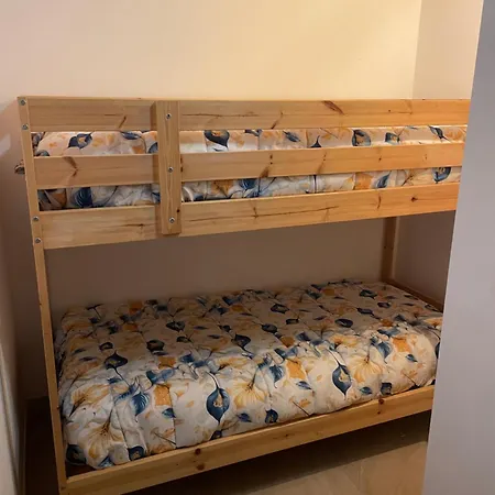 Apartment La Marina - *